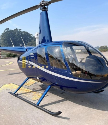 HELICÓPTERO ROBINSON R44 - 2021 - 90hs - HeliBraz Helicopteros